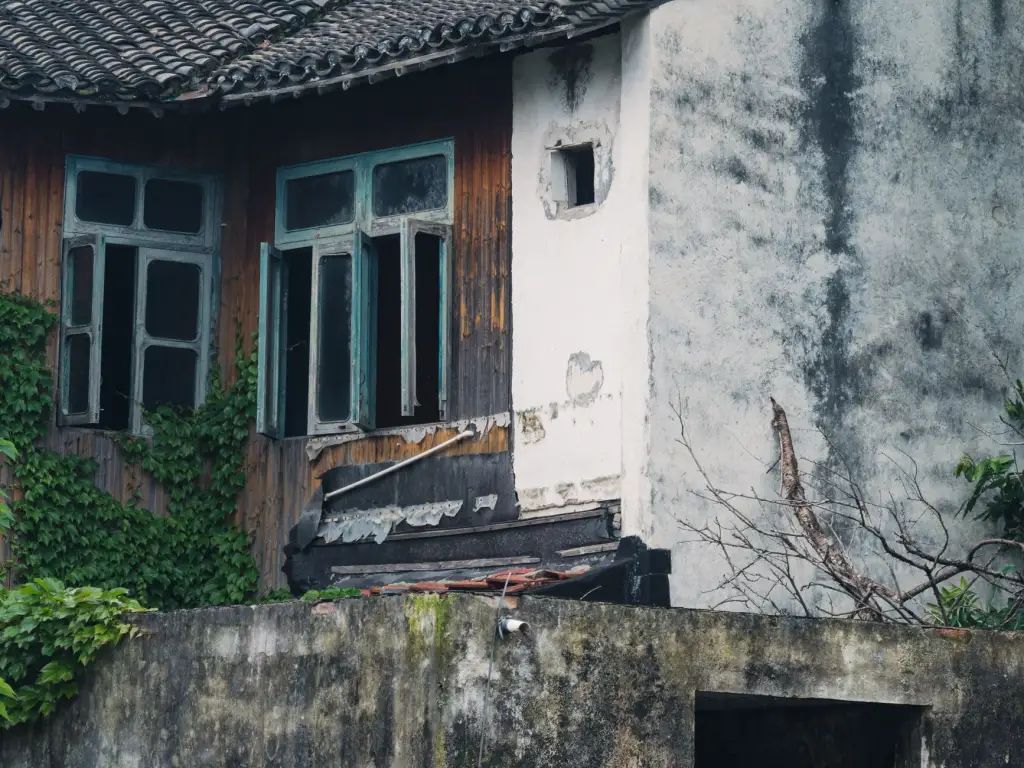 北京迪高铝合金玻璃隔断在办公空间中的技术应用解析